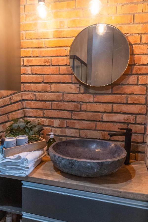 Stara Izba Samotnia Blisko Natury Aleksandria  エクステリア 写真
